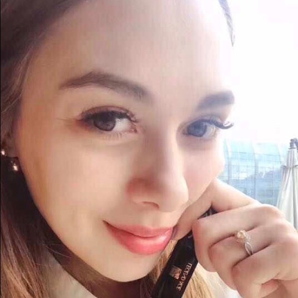 Legend Age Healthy Cherry Lip balm - Picture 2 of 7